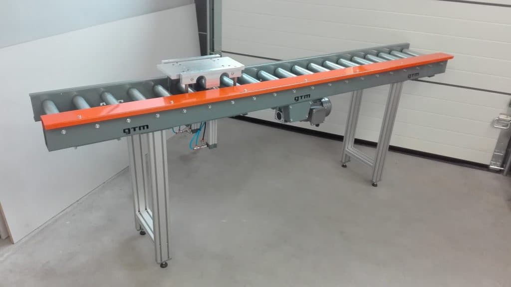 Roller conveyors